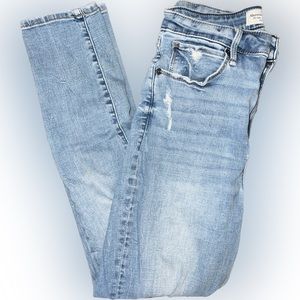 Abercrombie & Fitch Super Skinny Ankle High Rise Curve Love Jeans - 4R
